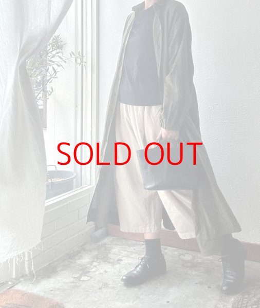 画像2: NATURALLAUNDRY 16Wコーデュロイ ワイドエッグパンツ (2)