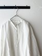 画像2: grin コットンリネンダンプ ピンタックシャツ【クリックポスト(185円)発送可能】 (2)