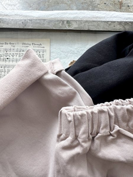 画像2: prit 30/1三本引き揃えドビーツイル両面起毛 コクーンパンツ  (2)