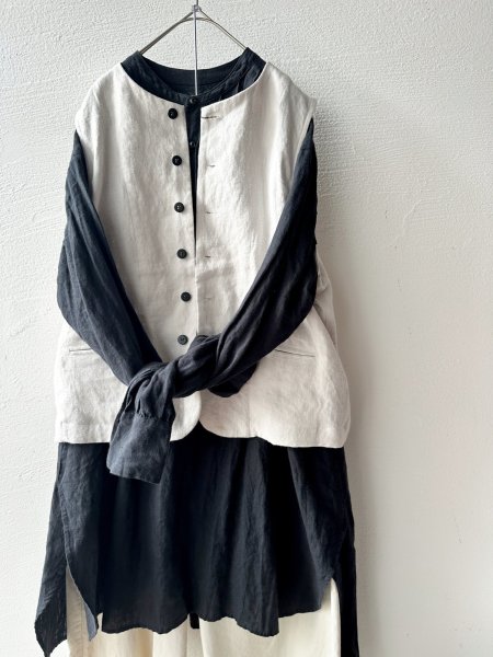 画像2: Luminaes 起毛リネン クルーベスト (2)