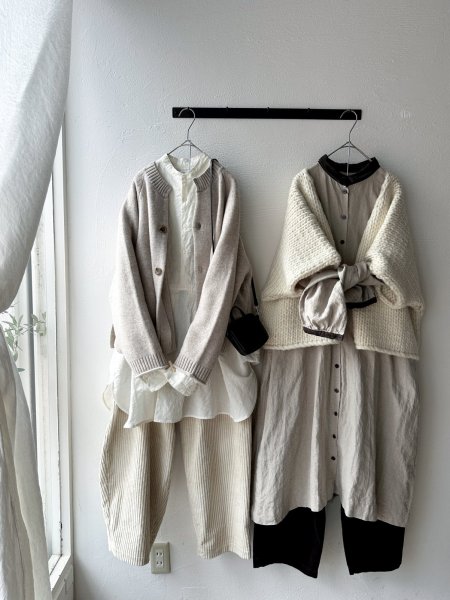 画像7: Luminaes ベルギーリネンキャンバス チビ襟バイカラーギャザーOP (7)