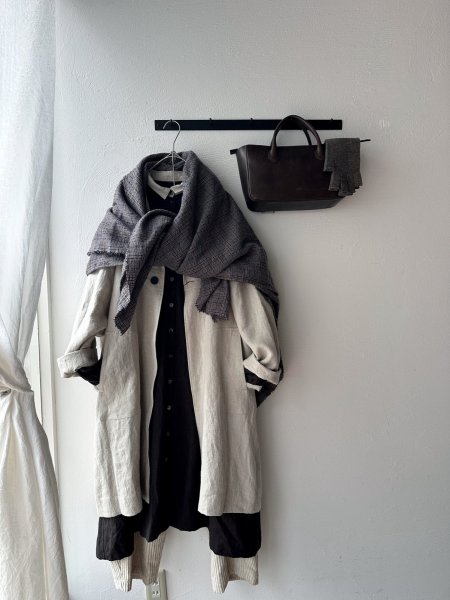 画像6: Luminaes ベルギーリネンキャンバス チビ襟バイカラーギャザーOP (6)