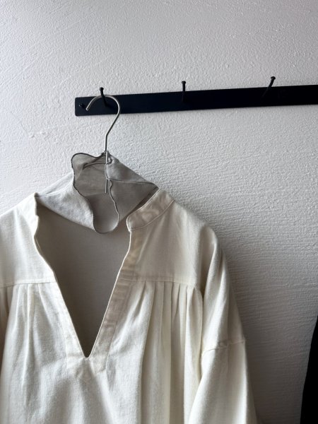 画像2: nouvelles du paradis スーピマ接結ハイネック 【クリックポスト（185円）発送可能】 (2)