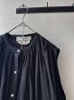画像2: Veritecoeur スリーブレスギャザーブラウス  ( short ) (2)