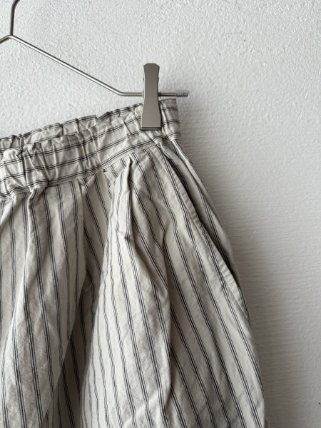 画像5: prit コットンリネンウェザー近江晒加工 タックバギーパンツ (5)