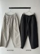 画像2: prit コットンリネンウェザー近江晒加工 タックバギーパンツ (2)