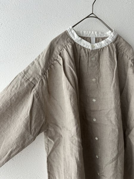 画像5: prit 60/1フレンチリネンキャンバス クレリックギャザーブラウス (5)