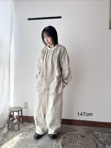 画像3: prit 60/1フレンチリネンキャンバス クレリックギャザーブラウス (3)