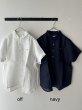 画像2: NATURAL LAUNDRY 60フレンチリネン レモン刺繍シャツ (2)