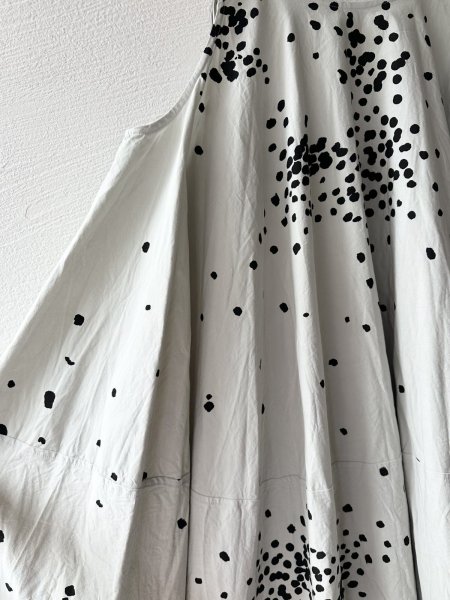 画像4: Veritecoeur ペイント柄サークルワンピース (4)