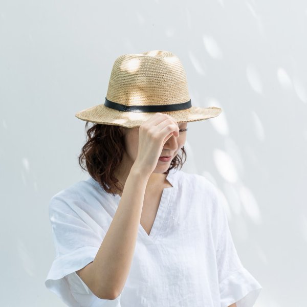 画像6: Made in Mada  ELYA ラフィアハット　 NATURAL 革黒ベルト付 (6)