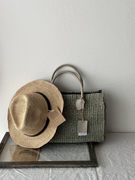 画像5: Made in Mada  ELYA ラフィアハット　 NATURAL 革黒ベルト付 (5)