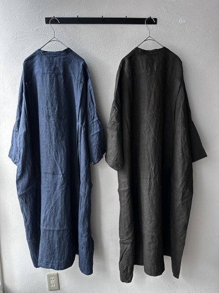 画像5: Véritécoeur 墨染めリネンヘンリーネックワンピース (5)