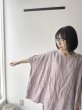 画像4: 【5月末までのご予約でポイント２倍】（予約 / ６月末入荷）　Luminaes 手染めリネン 後ろギャザープルオーバー (4)