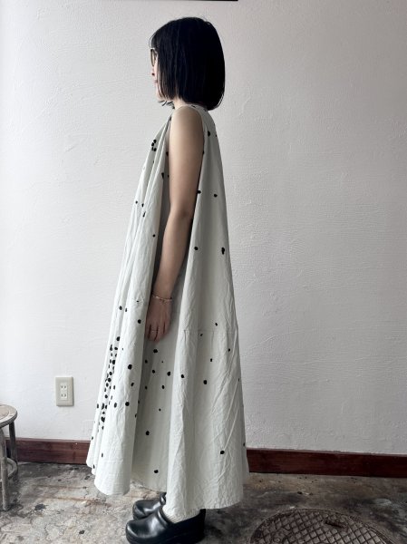 画像2: *sale30%off* Veritecoeur ペイント柄サークルワンピース (2)