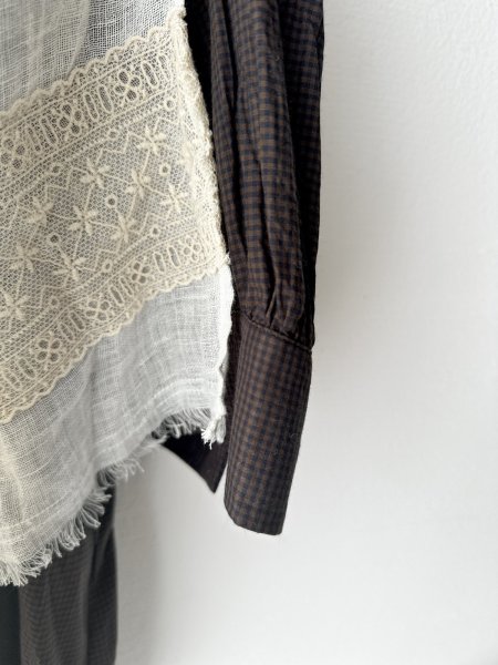 画像7: Luminaes レースをあしらったリネンガーゼストール 【レターパックプラス発送可】 (7)