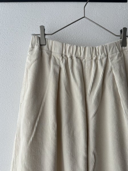 画像6: prit 8ウェールコーデュロイワンタックワイドパンツ (6)