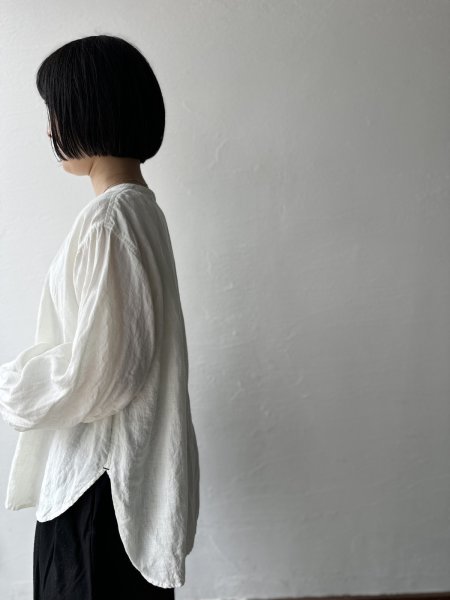 画像4: Luminaes ベルギーリネンブロード カフスのロングシャツ (4)