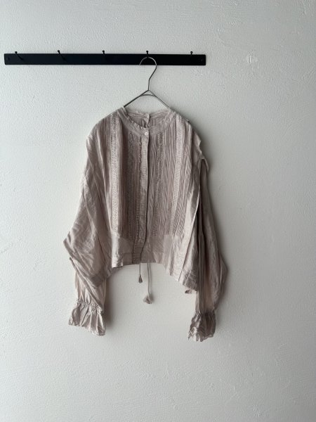 画像2: ROBE de PEAU Schwarz Shirt (2)