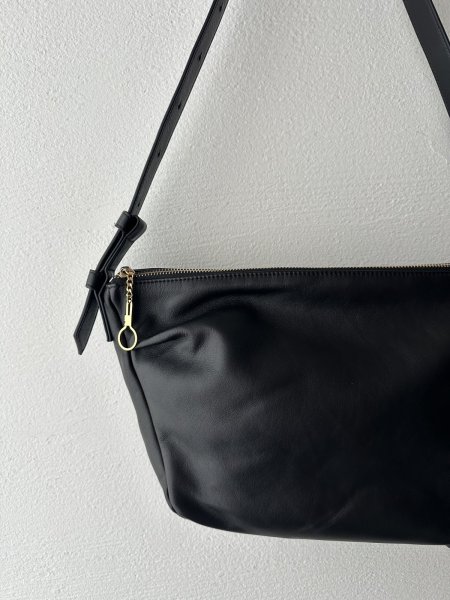 画像4: POMTATA OBIQUE SHOULDER M (4)
