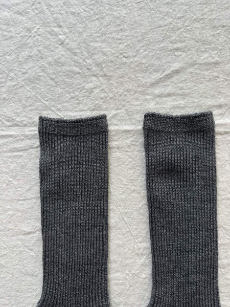 画像4: en lille ゆりかご ウールミドル丈ソックス  (23~25cm)  (4)