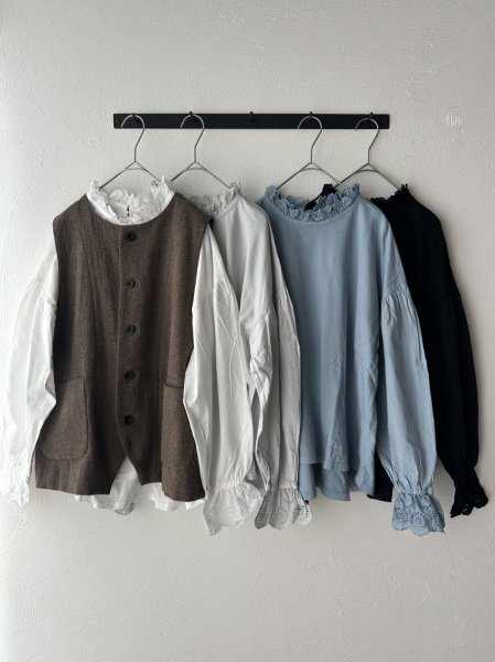 画像2: grin レースコンビ襟袖レースプルオーバー (2)
